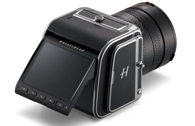 Hasselblad 907X and CFV 100C digital back